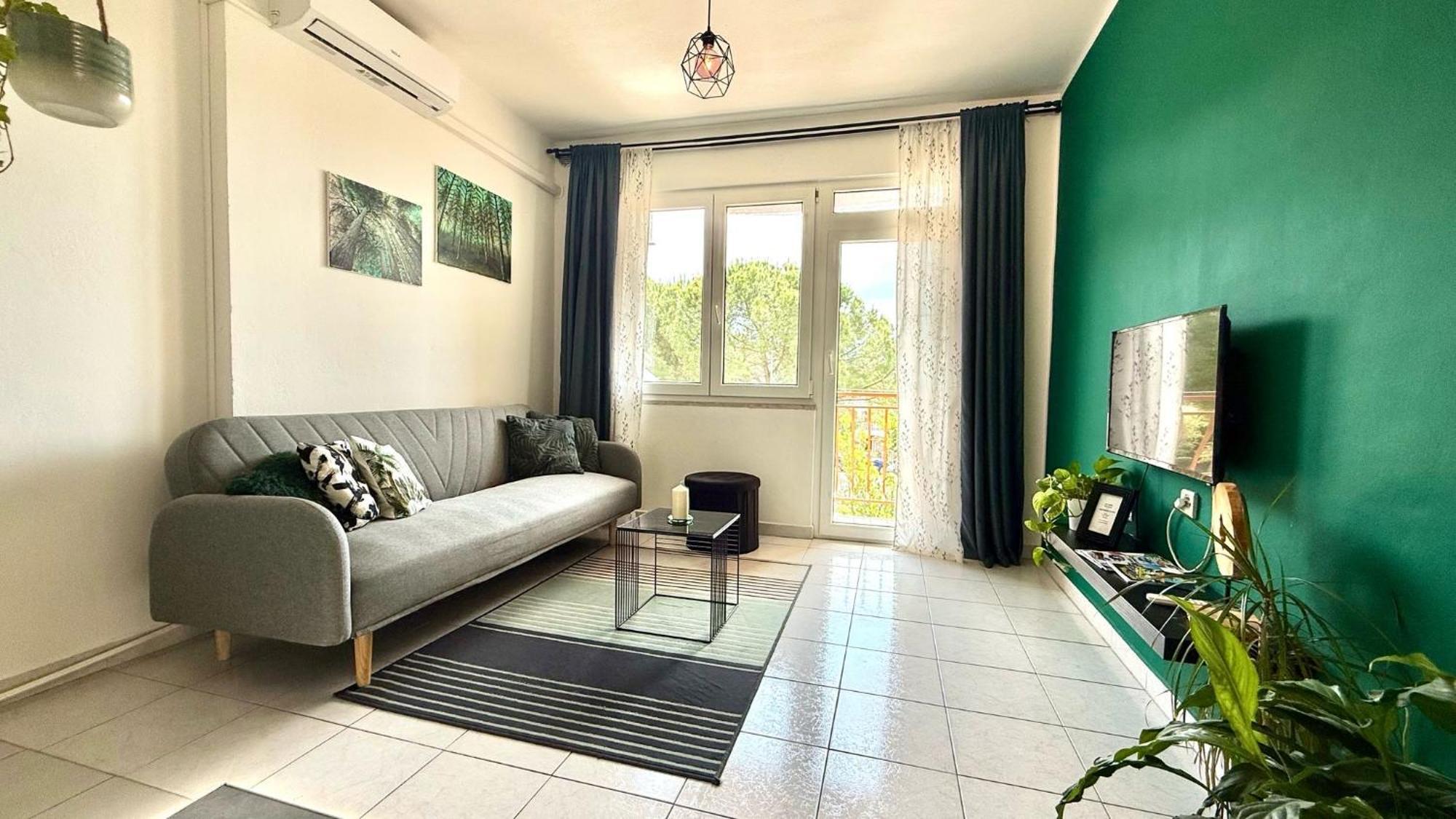 Apartment Green *